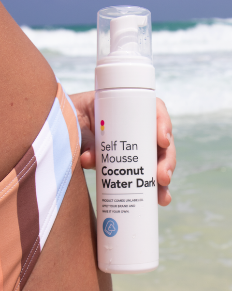 Self Tan Mousse - Coconut Water Dark: Sample